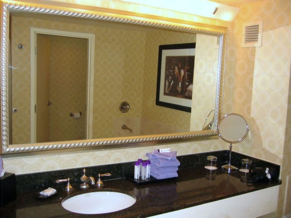 Badezimmer Waschtisch  Hotel Planet Hollywood Resort & Casino