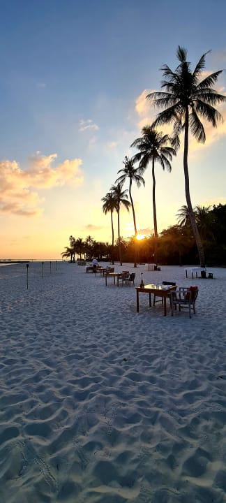 Strand Kuredu Island Resort & Spa