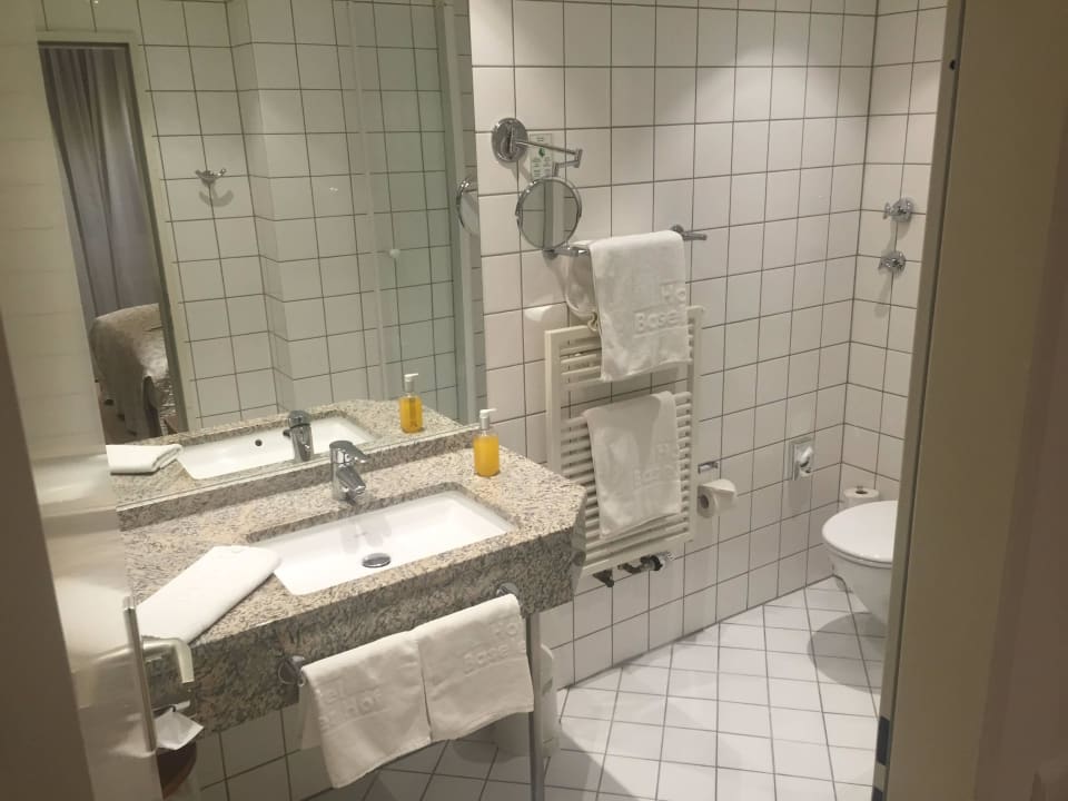 Großes Bad Baseler Hof