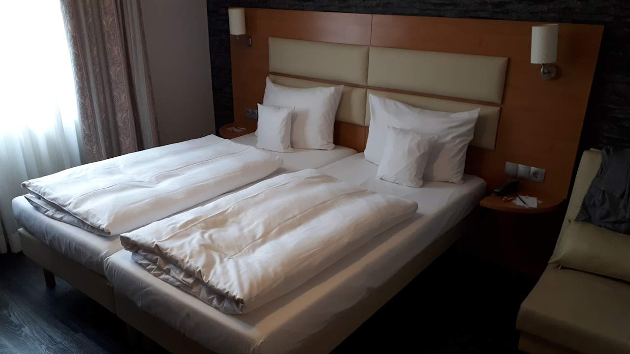 Zimmer PLAZA INN Stuttgart Airport Messe