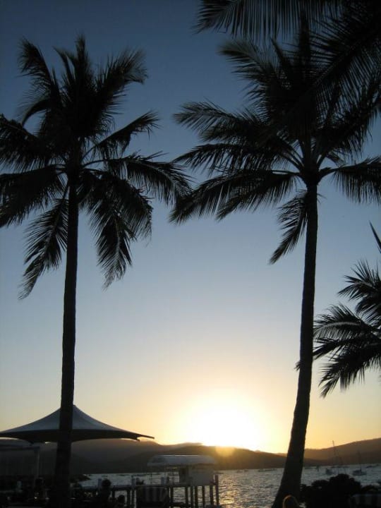 Sonnenuntergang Coral Sea Resort Hotel Coral Sea Resort