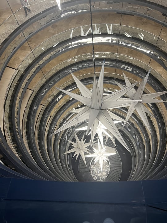 Sonstiges Royal Seginus