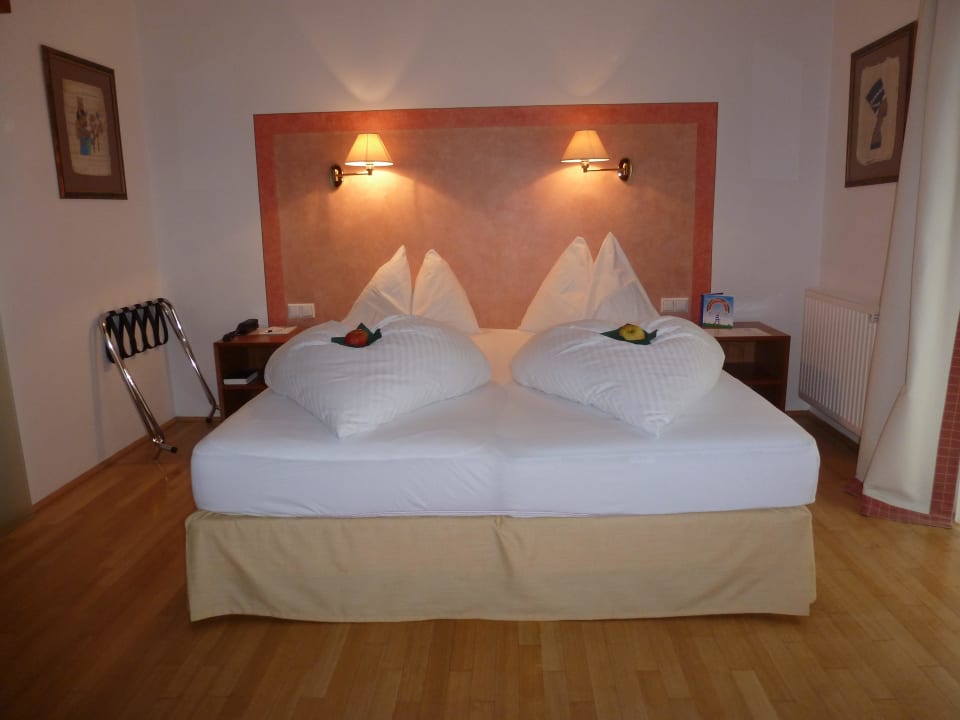 Schlafzimmer der Suite (Zi. 103) Hotel Goritschnigg