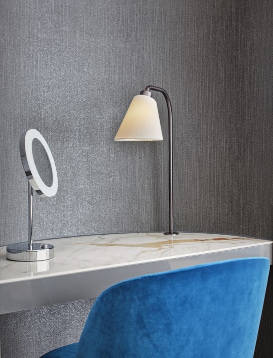 Zimmer The Westminster London, Curio Collection by Hilton