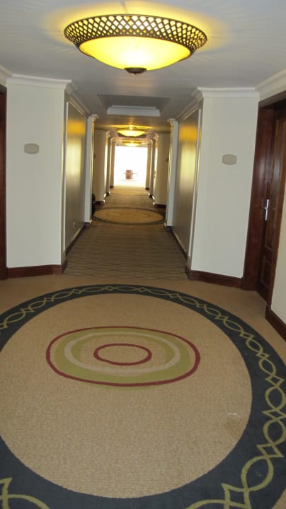 Blick in einen der vielen Hotelgänge Hotel Real Intercontinental Costa Rica