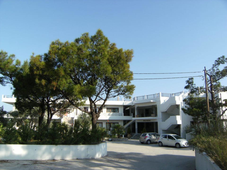 Vorderseite Hotel Helena Christina