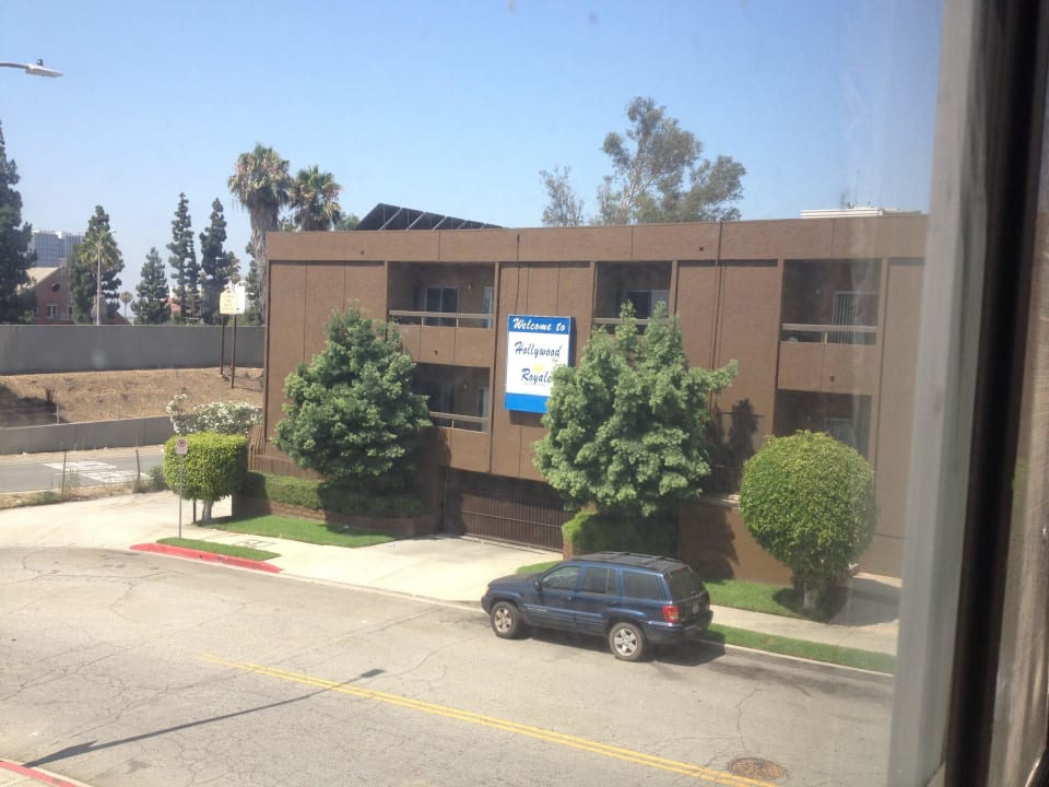 Hotel "gegenüber" Hotel La Mirage Inn Hollywood