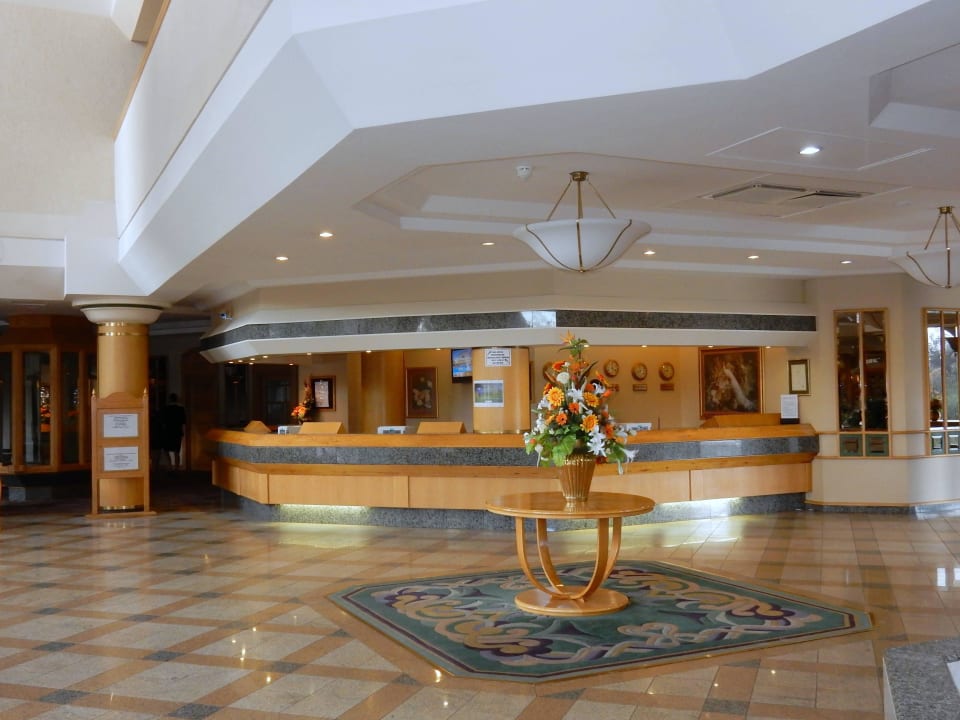 Rzeption Safari Court Hotel