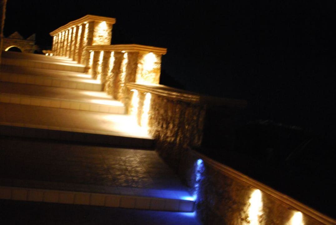 By night Hotel Kalithea Horizon Royal