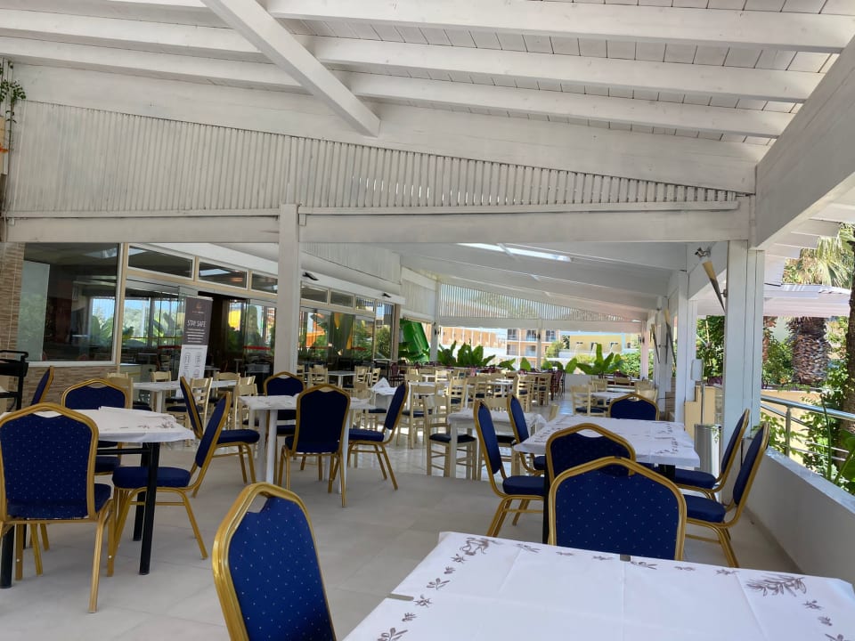 Gastro Hotel Golden Odyssey