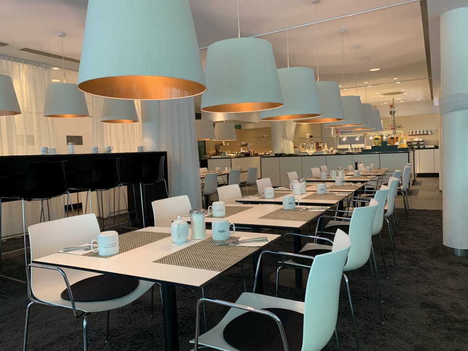 Gastro Hotel Mercure Congress an der Messe