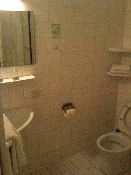 Bad & Toilette Hotel Atlas Berlin