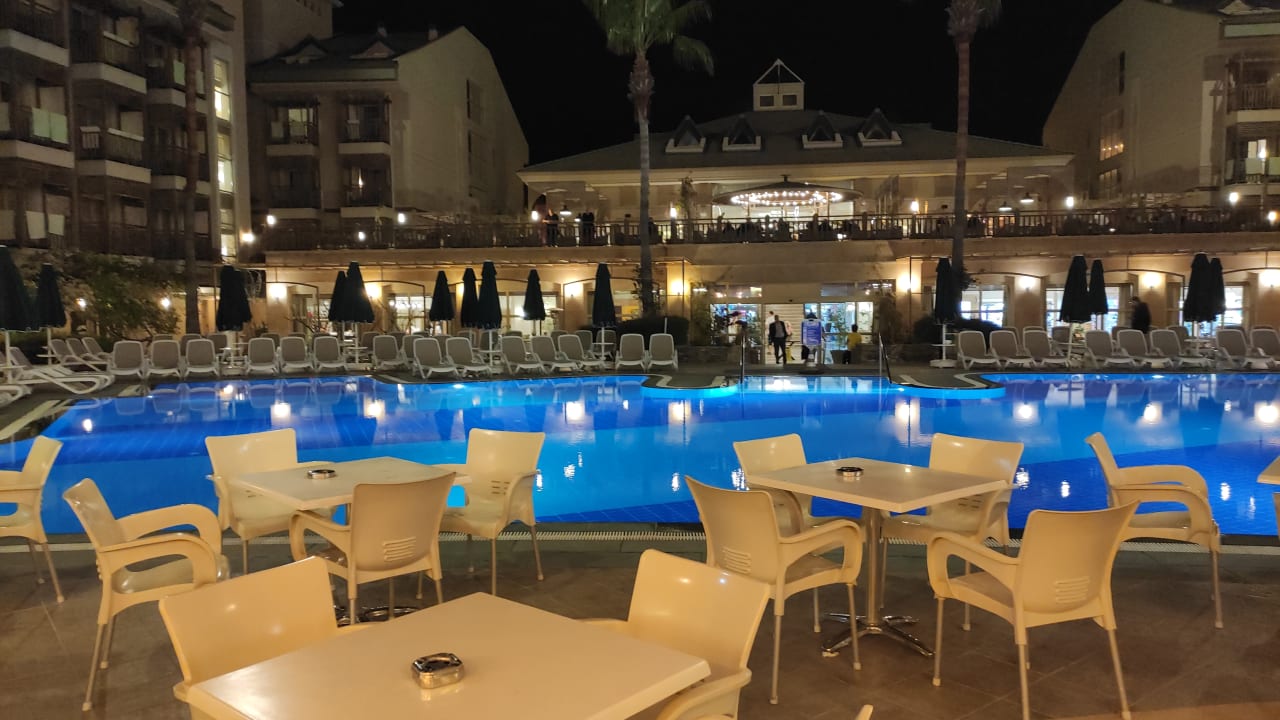 Pool Can Garden Resort