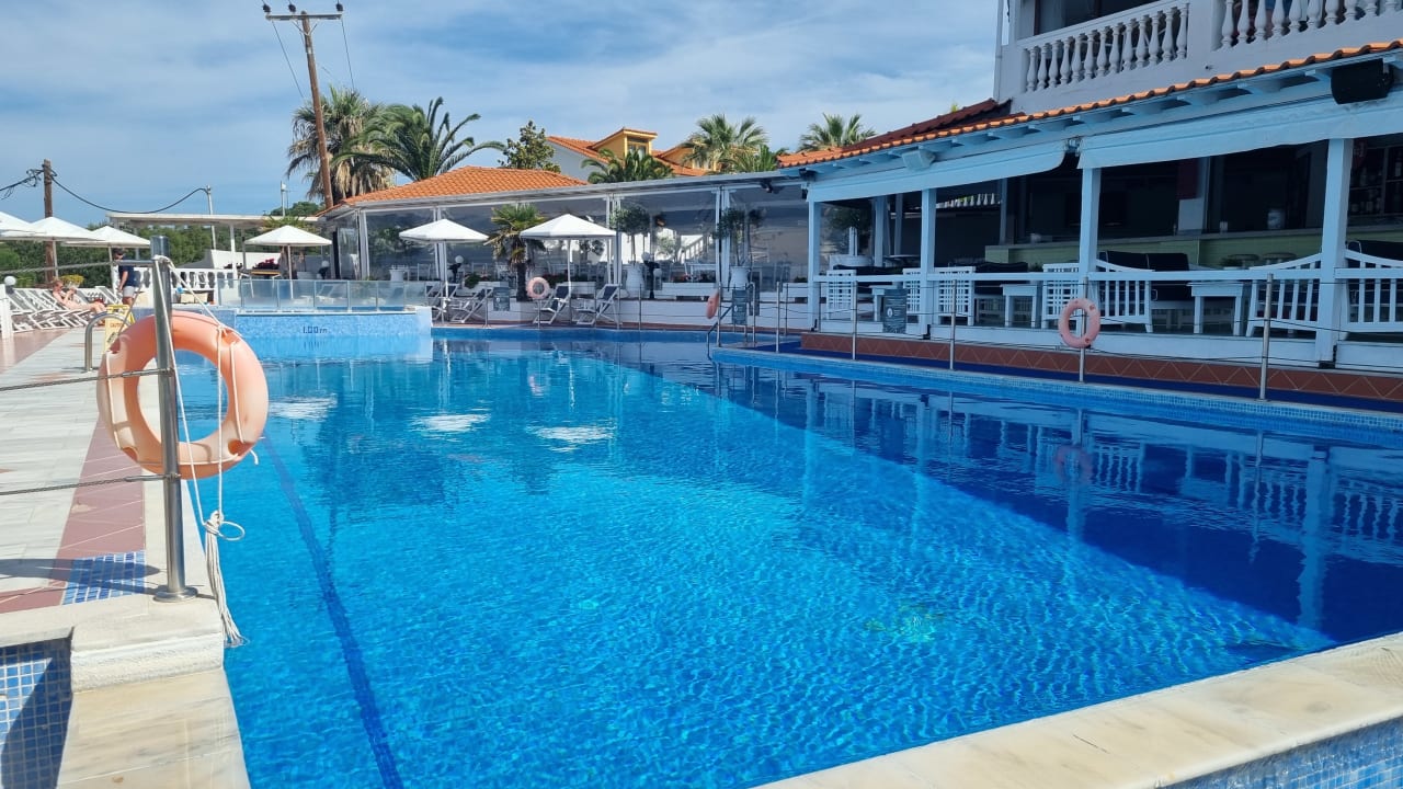 Außenansicht Akti Ouranoupolis