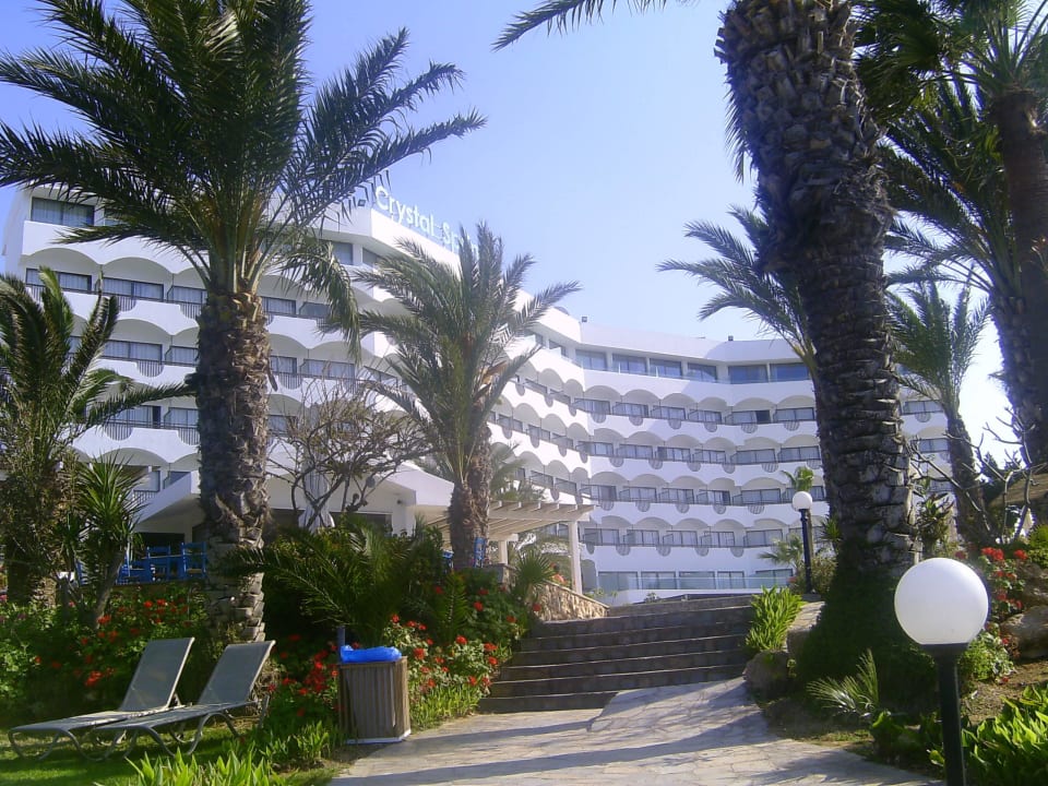 Weg zum Stand Crystal Springs Beach Hotel