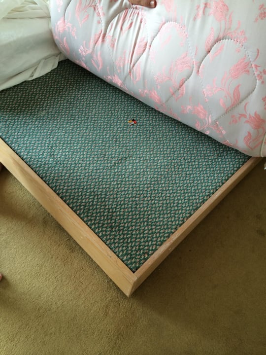 Unter den Matratzen was Betonklotz!!! Hotel Tej Marhaba