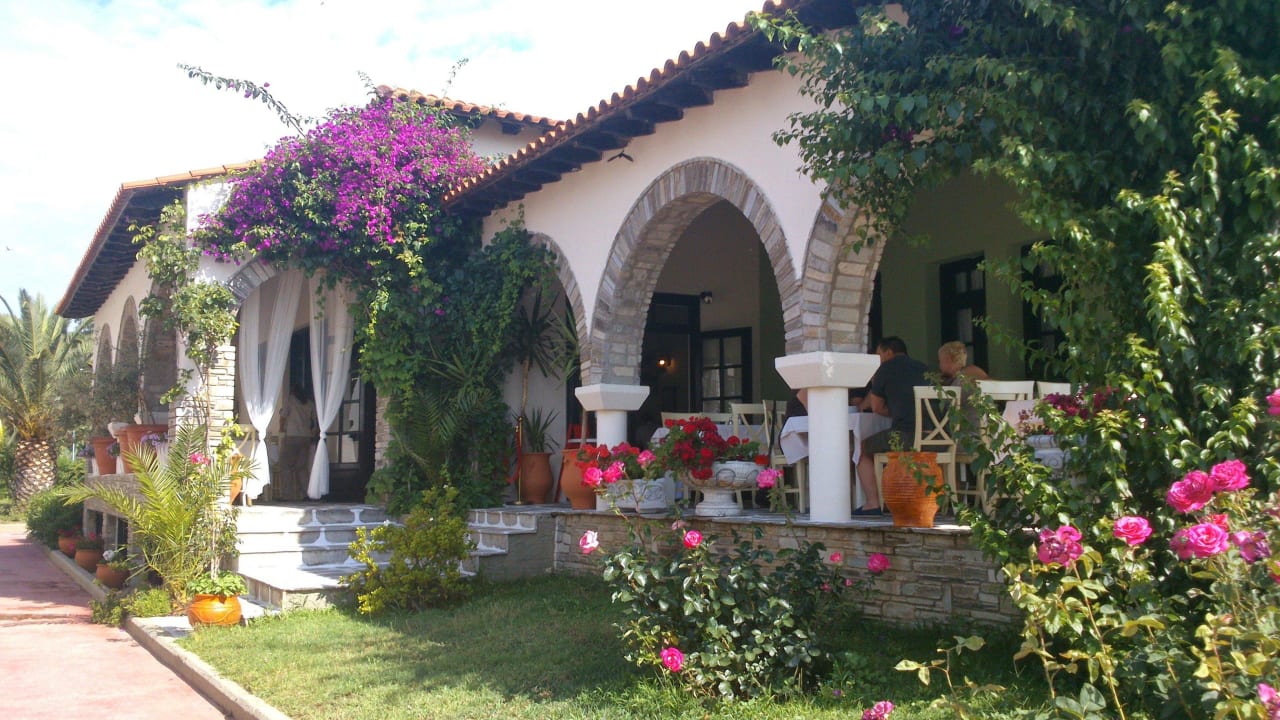 Restaurant  Assa Maris Beach Hotel