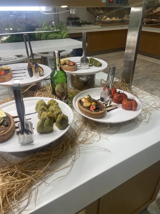 Gastro Dosinia Luxury Resort