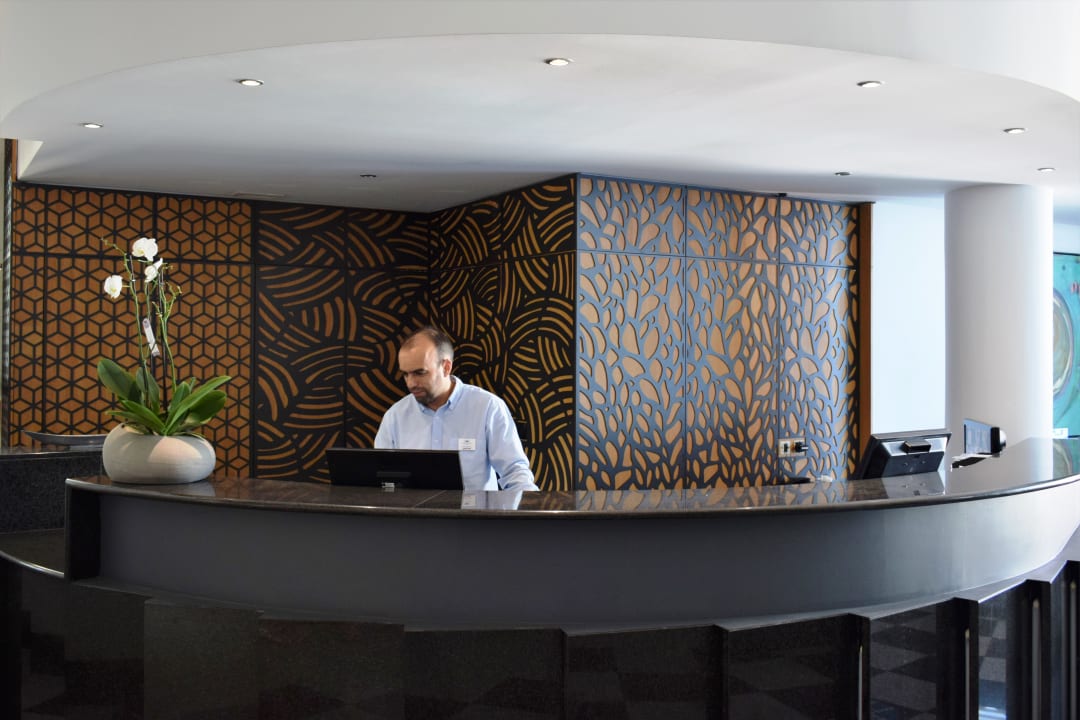 Lobby Hotel Madeira Regency Cliff