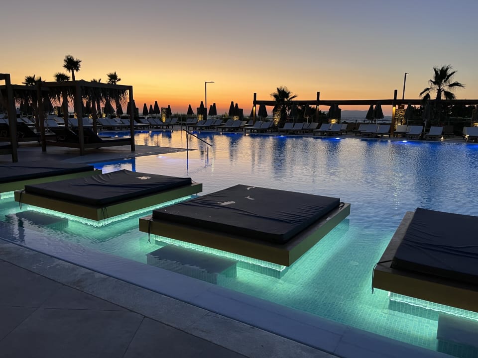 Pool Hotel Aphrodite Beach Club
