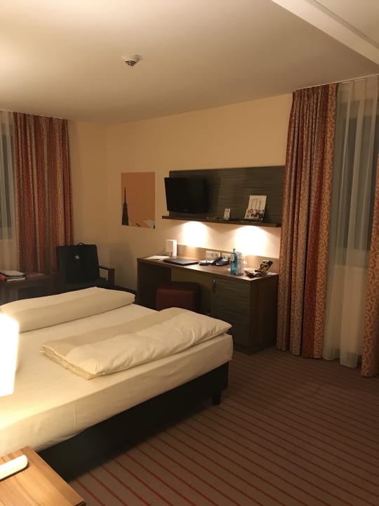 Zimmer NOVINA HOTEL Tillypark