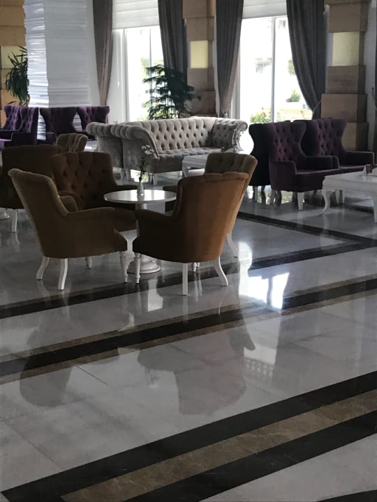 Lobby Side Royal Palace Hotel & Spa