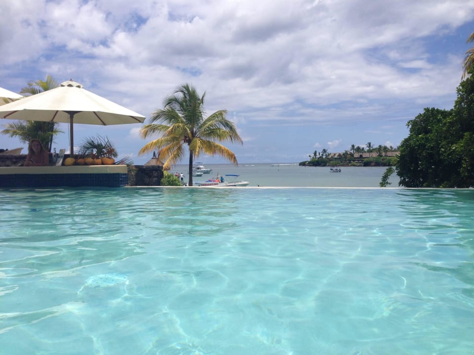 Poolbar Maritim Resort & Spa Mauritius