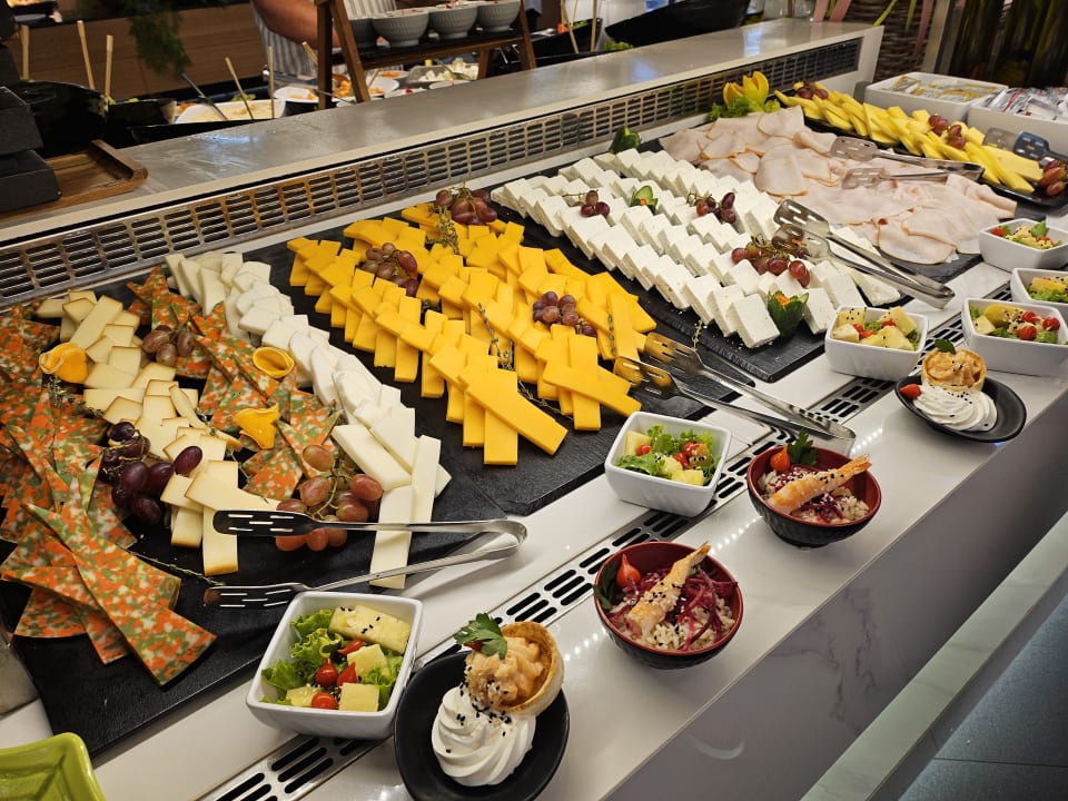 Gastro Fodele Beach & Water Park Holiday Resort