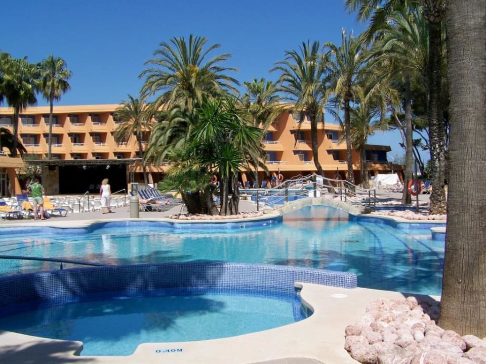 Pool Iberostar Waves Playa de Muro