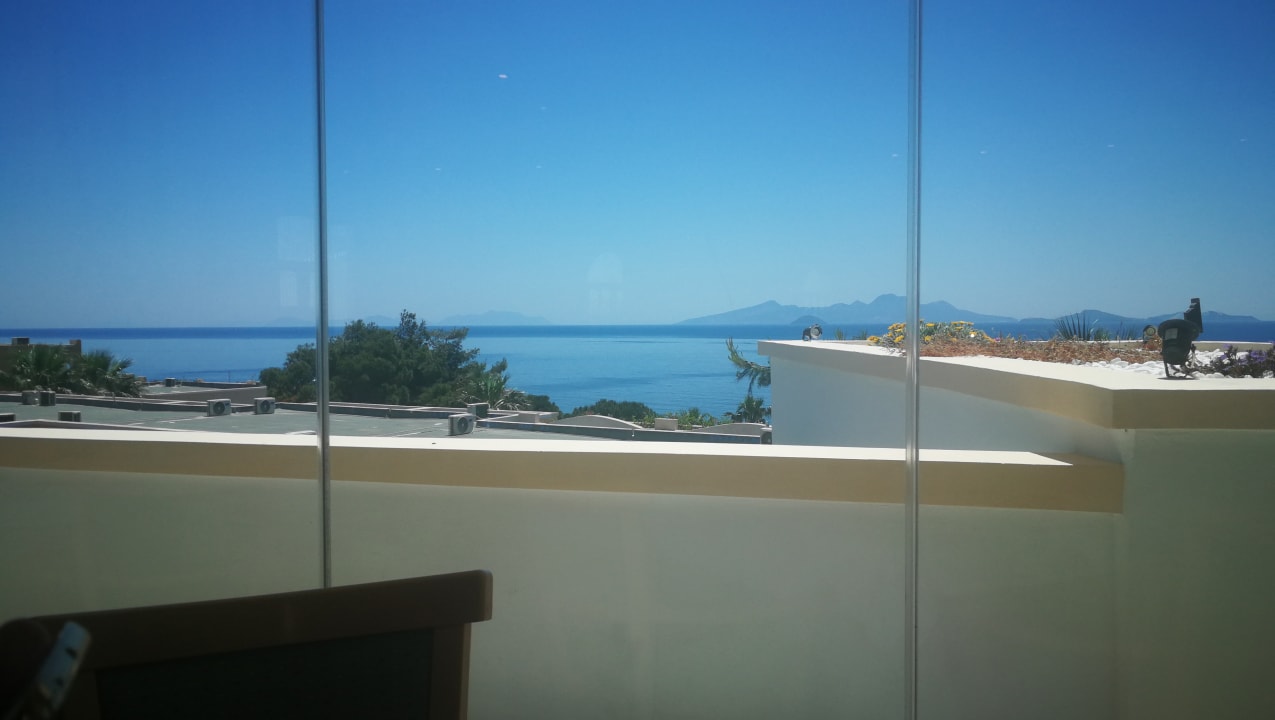 Ausblick Canvas by Mitsis Family Village