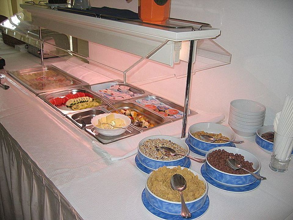 Frühstückbuffet Hotel Maestral