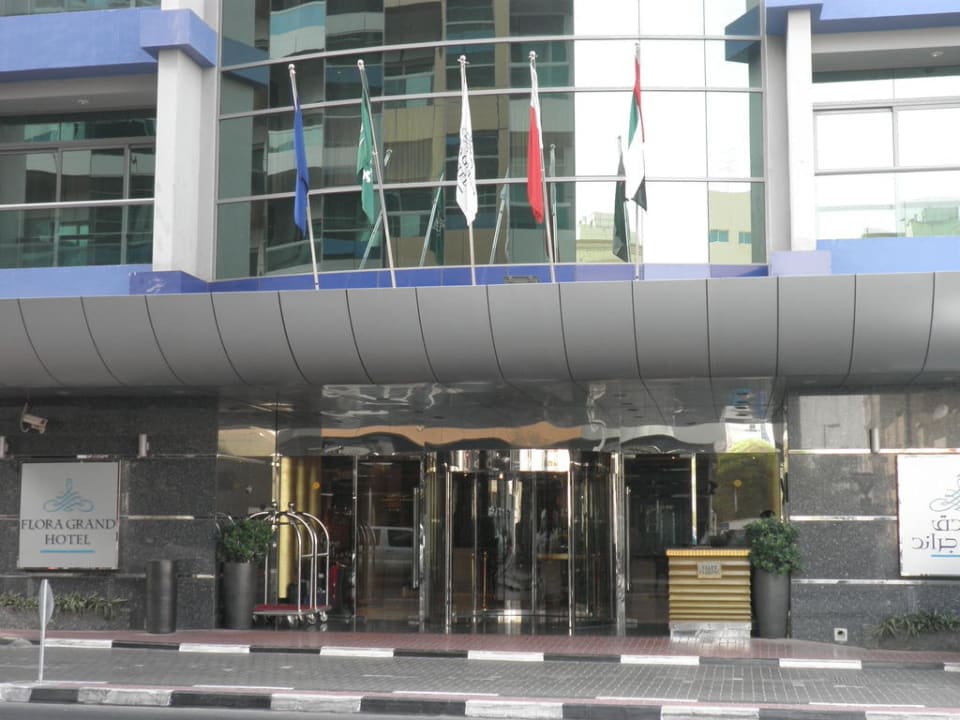 Eingang Lotus Retreat Hotel