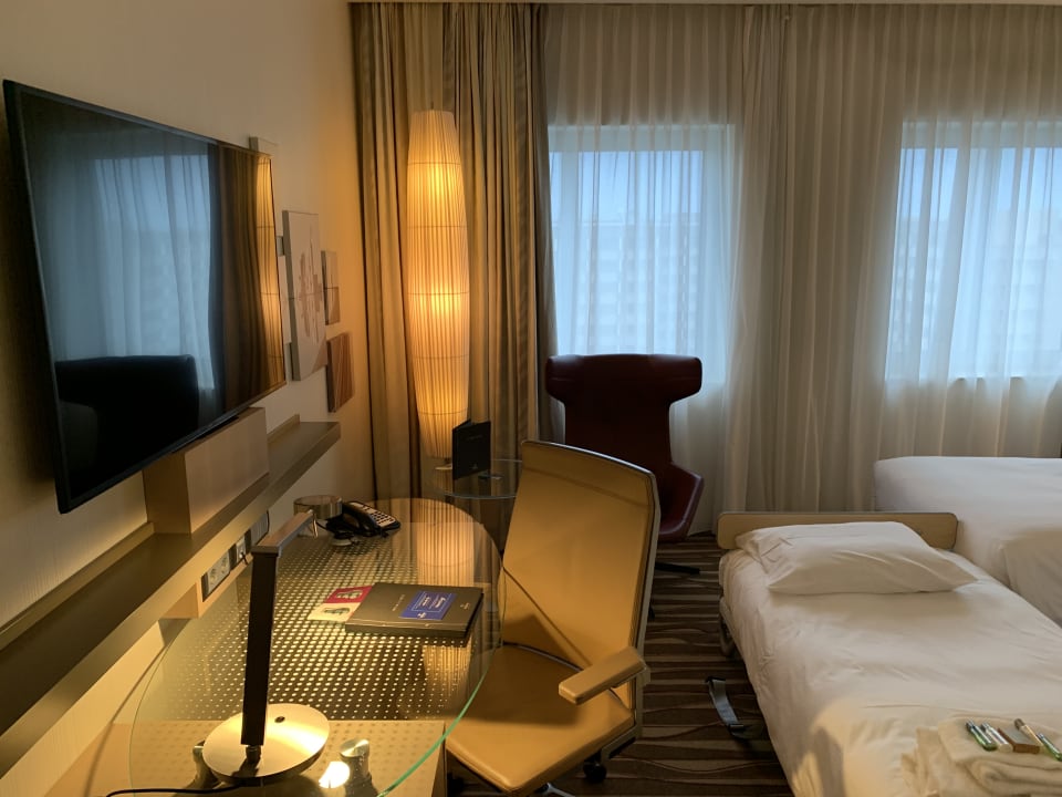 Zimmer Hilton Frankfurt Airport