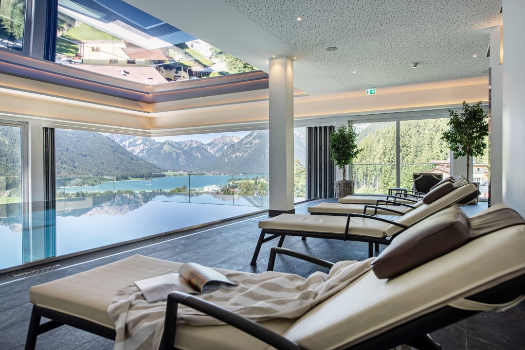 Pool Naturhotel Alpenblick