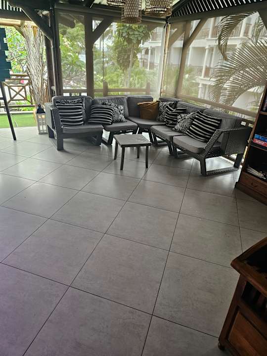 Gastro Le Peninsula Bay Beach Resort & Spa