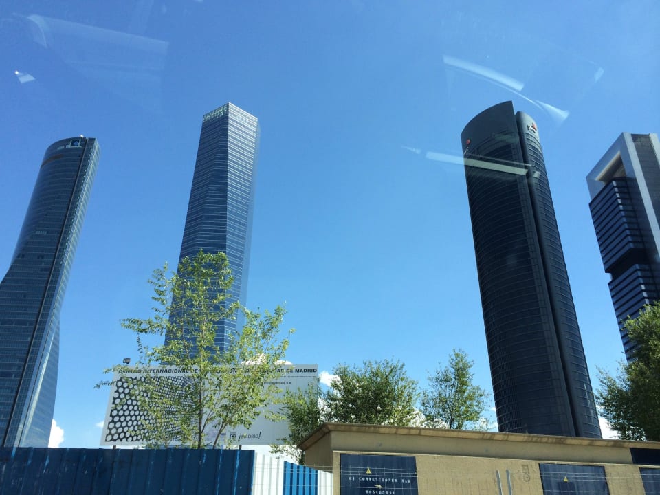 Hotel von außen Hotel Eurostars Madrid Tower