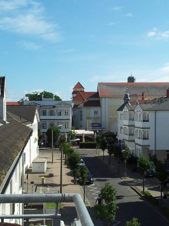 Blick aus der 2. Etage Richtung Ostsee Rujana Ferienwohnungen - Altes Postamt