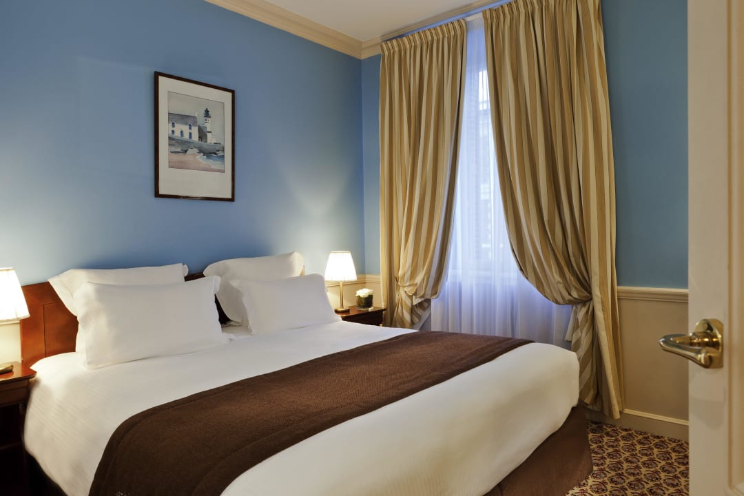 Chambre Classique - Grand Hôtel Barrière de Dinard Grand Hotel Barriere