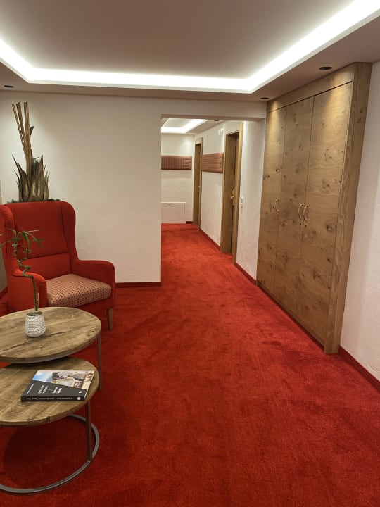 Zimmer Hotel Garni Chasa Sulai
