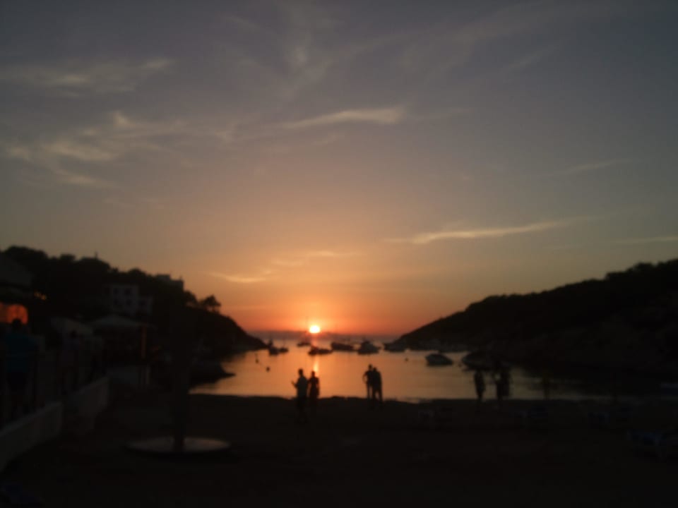 Sonneuntergang vom Naturstrand Barceló Portinatx - Adults only