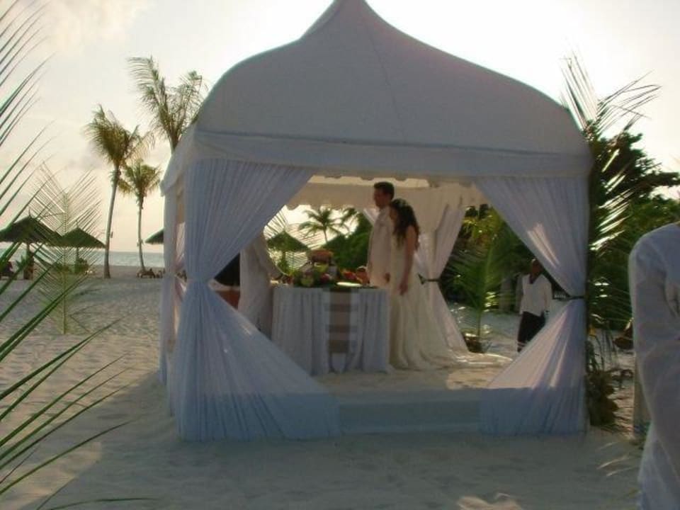 Eine Hochzeit Kuredu Island Resort & Spa