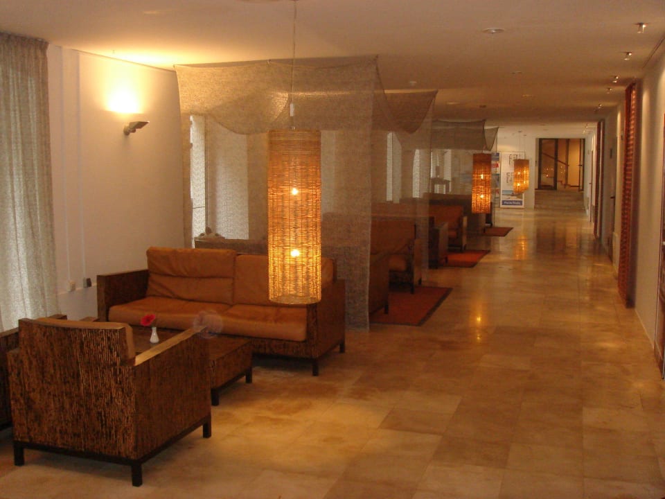 Mai'13 Lobby  Falkensteiner Hotel Adriana