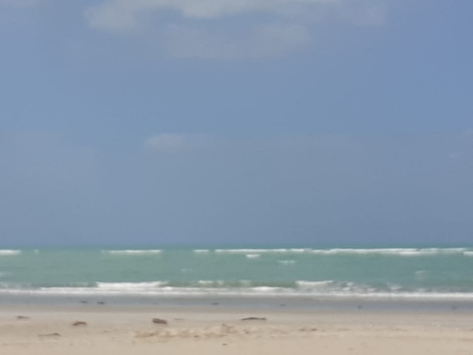 Strand The Cove Rotana Resort