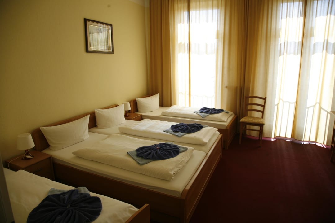 Vierbettzimmer Hotel AI Königshof