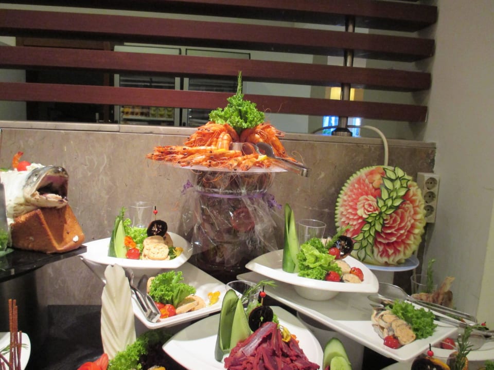 Geburtstagsparty vom Hotel Sunis Evren Beach Resort Hotel & Spa