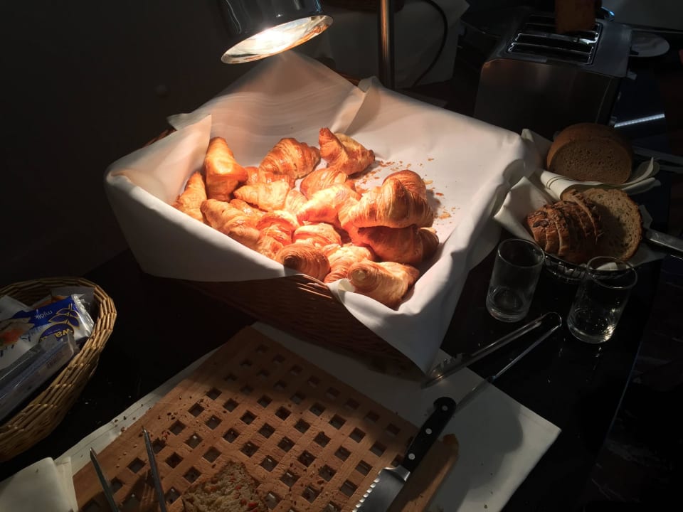 Frühstücksbuffet ARCOTEL Castellani Salzburg