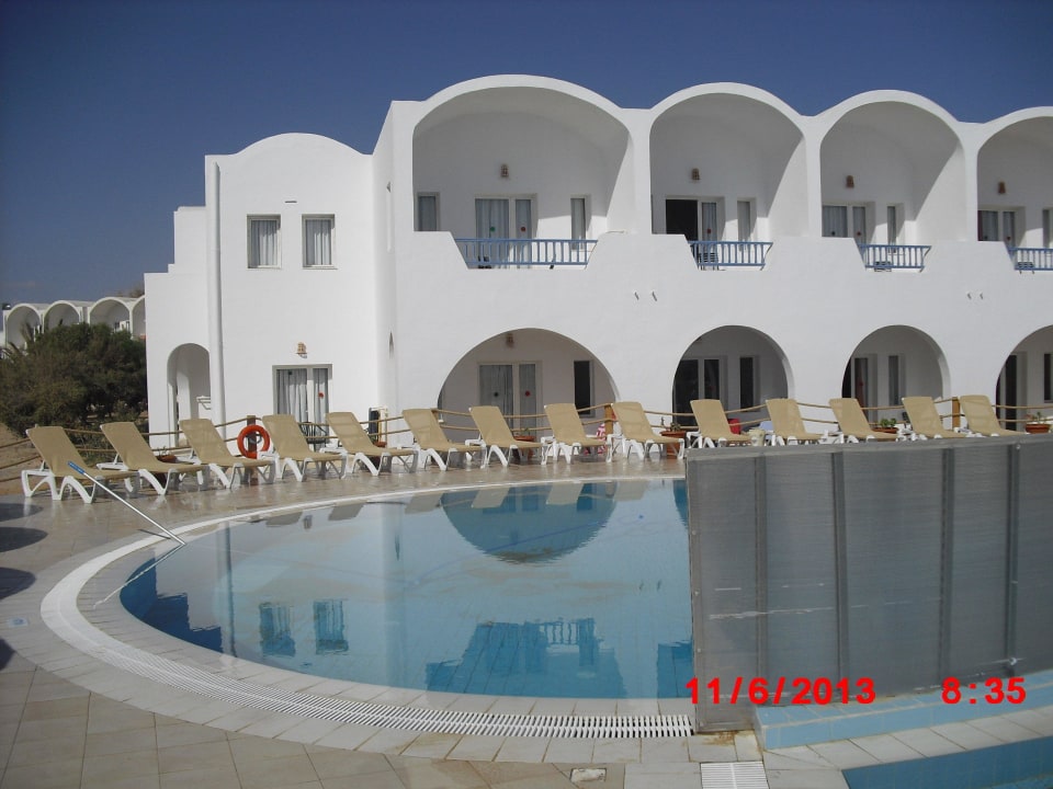 Kleiner Pool mit Rutschen Hotel Meninx Djerba