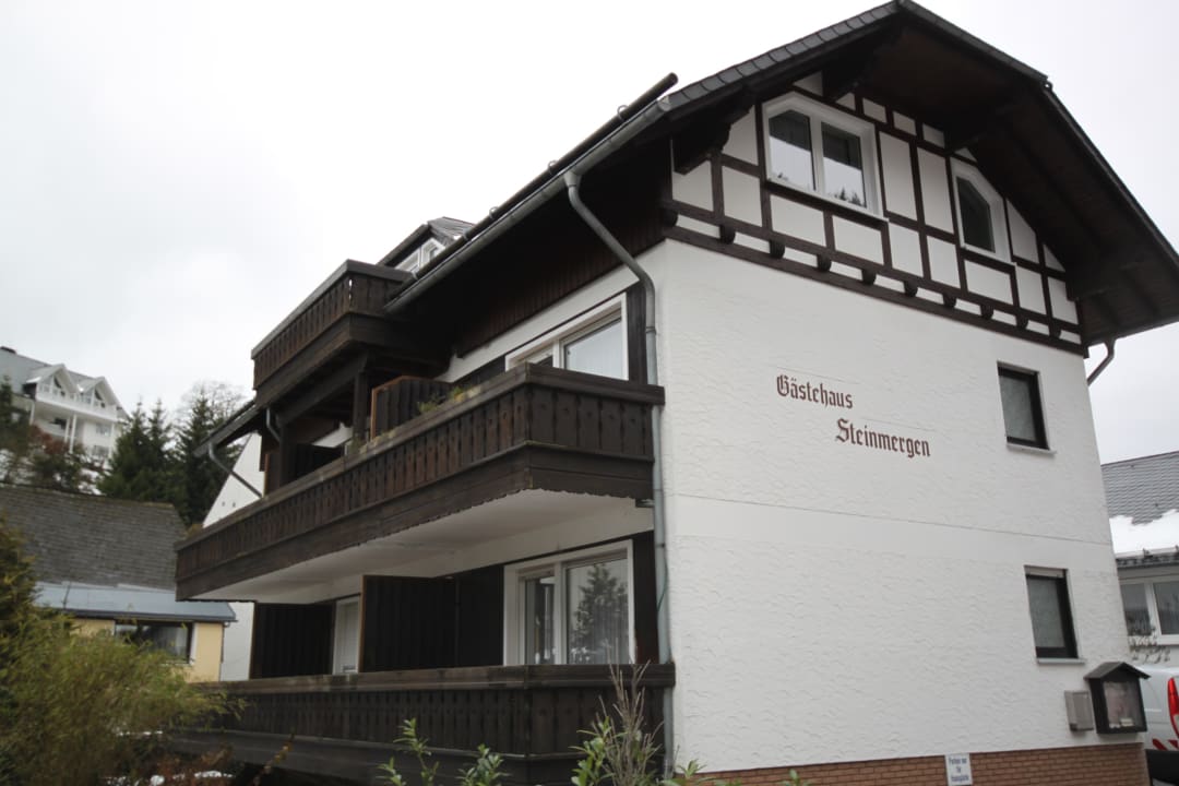 Außenansicht Gästehaus am Iberg