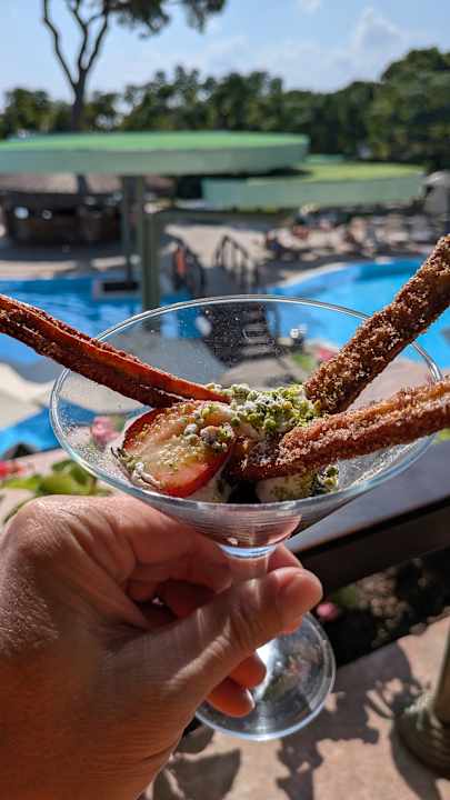 Gastro Gloria Verde Resort