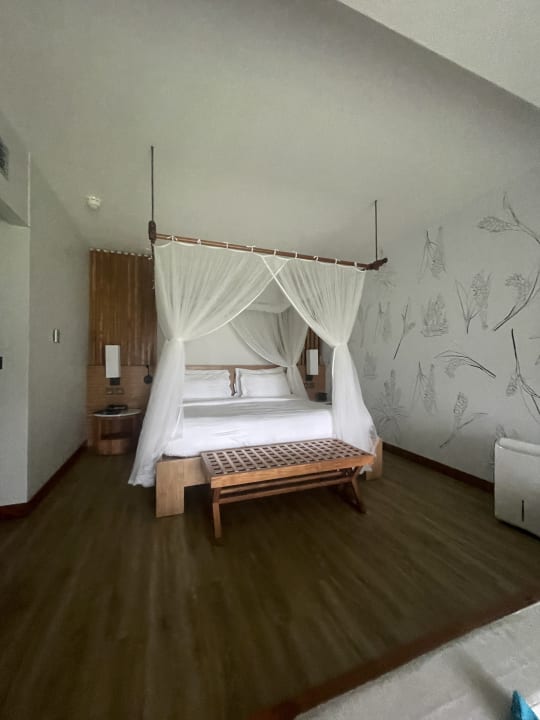 Zimmer Kempinski Seychelles Resort
